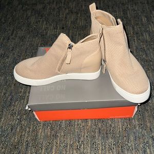 No Call Natural (Nude) Wedges